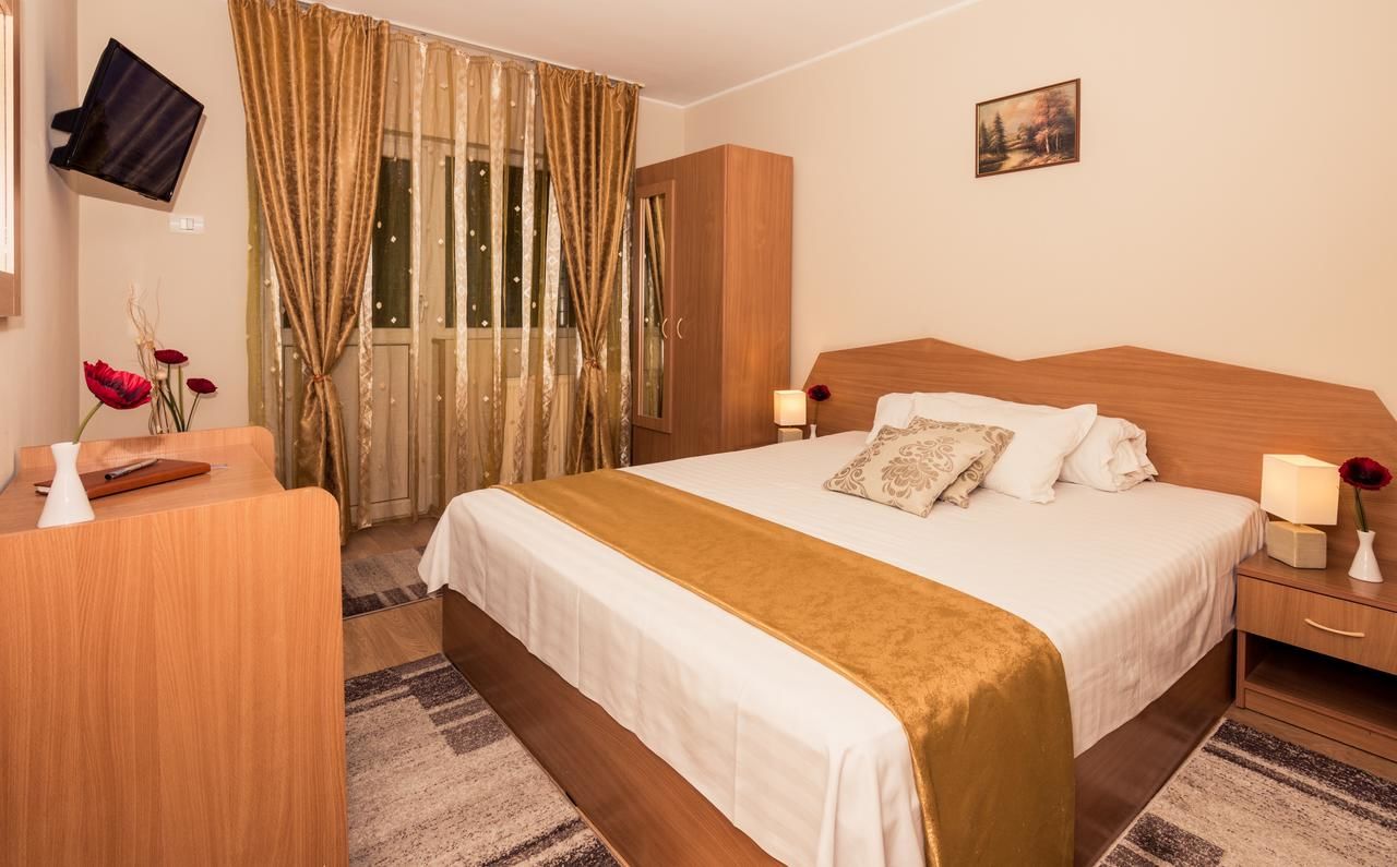 Отель Hotel Riviera Синая-18